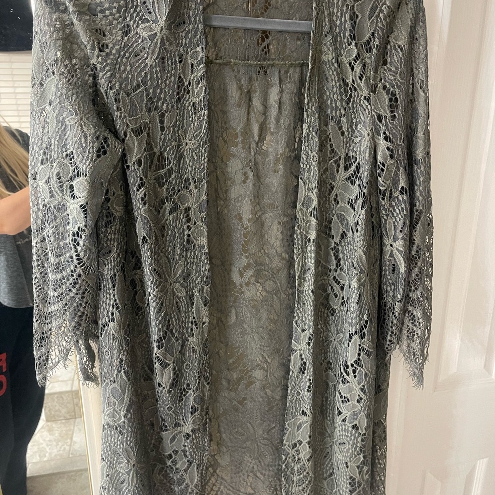 Elegant green Lace Kimono